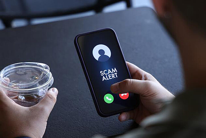 Scam phone alert